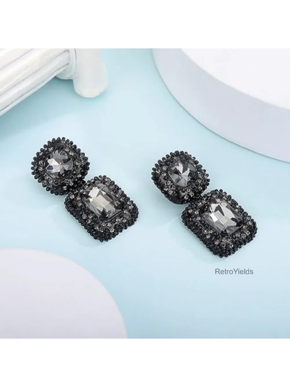 Vintage Rhinestone Drop Dangle Earrings for Women, Alloy Crystal Statement